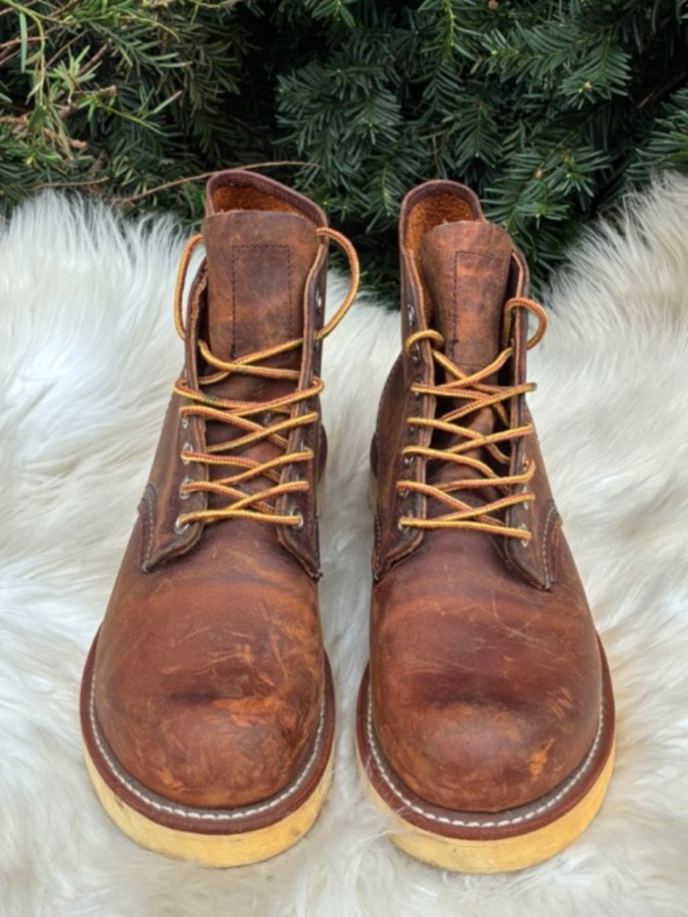 Red Wing 9111 Classic Round Toe Copper Rough & Tough Leather Boots
